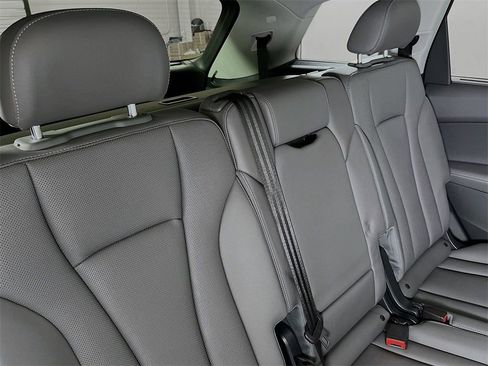 New 2026 Audi Q7 3.0T Premium Plus image 28