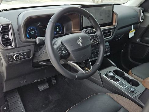 New 2025 Ford Bronco Sport Outer Banks image 25