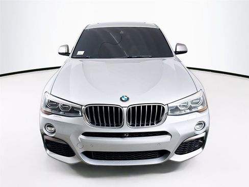 Used 2017 BMW X4 M40i image 2