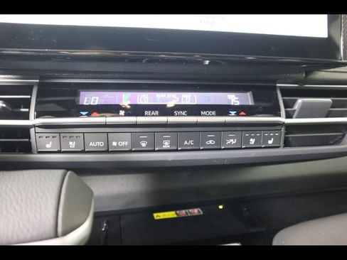 Used 2025 Toyota Sienna Limited AWD/4WD image 48