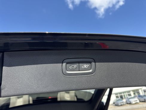 Used 2022 Volvo XC90 T6 Inscription w/ Advanced Package image 40