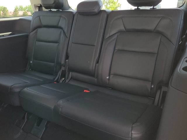 New 2026 Lincoln Navigator Premiere AWD/4WD image 8