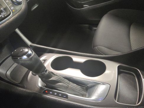 Used 2020 Chevrolet Malibu LS w/ LPO, Convenience Package 1 FWD image 26