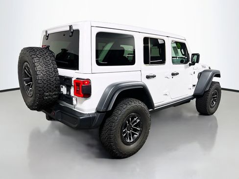 Used 2026 Jeep Wrangler Unlimited Sport AWD/4WD image 4
