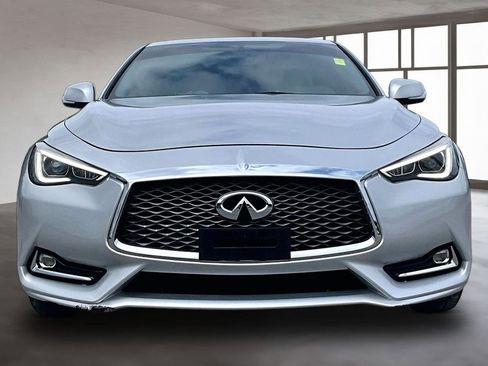 Used 2017 INFINITI Q60 w/ Premium Plus Package 3.0T image 2