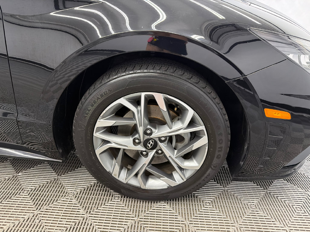 Used 2023 Hyundai Sonata SEL FWD image 12
