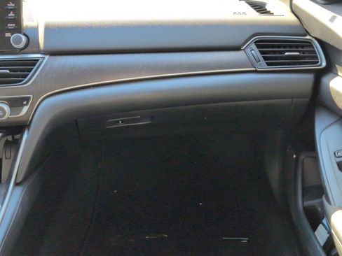 Used 2018 Honda Accord EX-L image 21