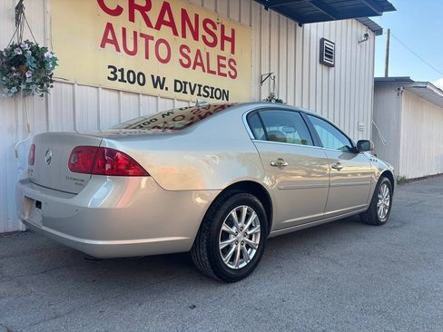 Used 2009 Buick Lucerne CXL w/ Driver Confidence Package FWD image 3