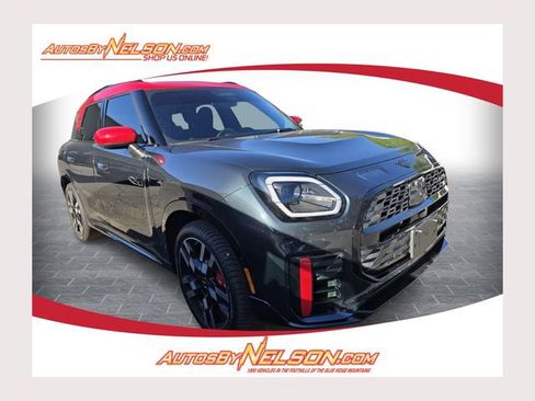 Used 2025 MINI Cooper Countryman John Cooper Works image 1
