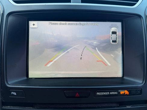 Used 2017 Ford Explorer XLT w/ Equipment Group 202A image 17