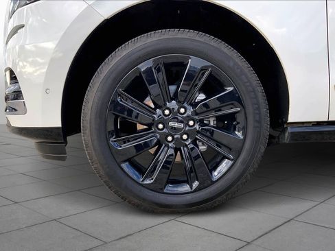Used 2023 Lincoln Navigator L Black Label image 10