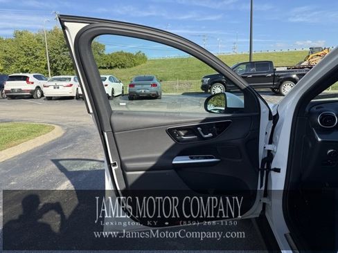 Certified 2025 Mercedes-Benz GLC 300 4MATIC image 12