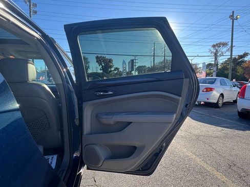 Used 2011 Cadillac SRX Luxury image 11