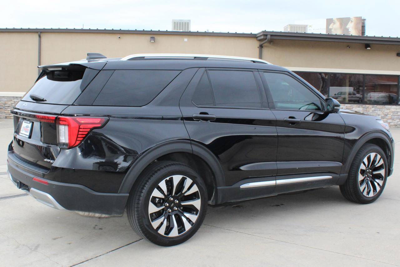 Used 2025 Ford Explorer Platinum w/ LUX Leather Package AWD/4WD image 25