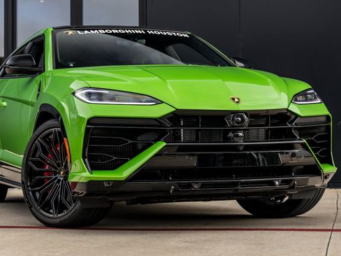 Used 2025 Lamborghini Urus SE image 5