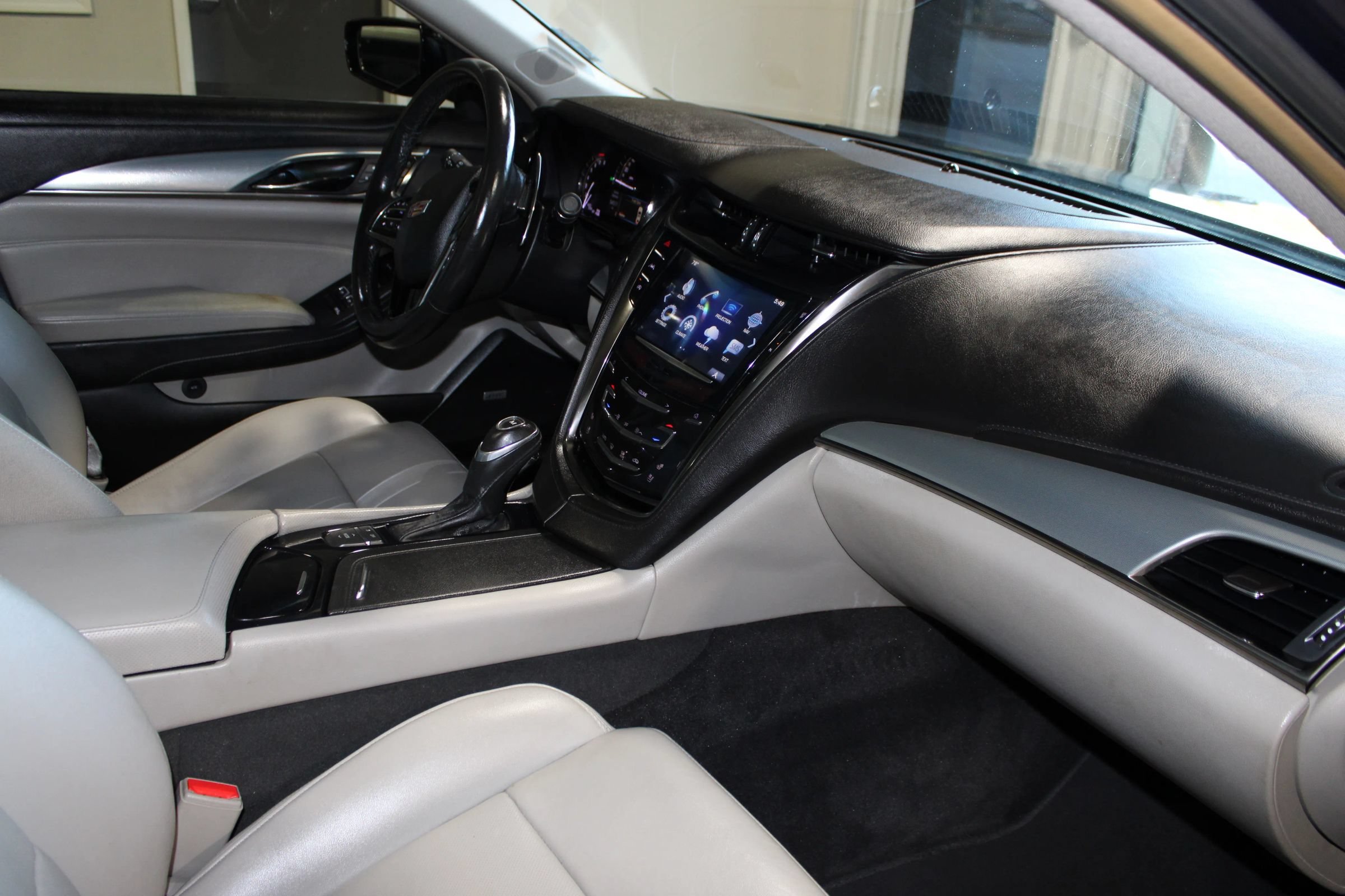 Used 2017 Cadillac CTS Luxury RWD image 34