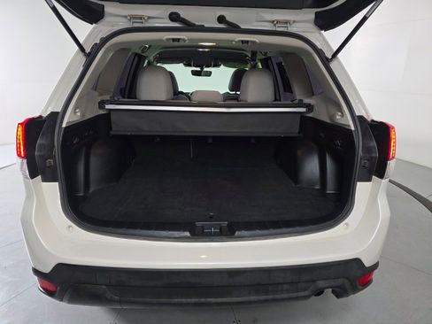 Used 2023 Subaru Forester AWD/4WD image 19