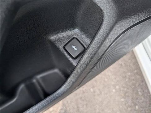 Used 2022 Honda Insight Touring image 31