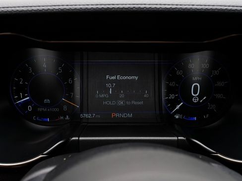 Used 2021 Ford Mustang Shelby GT500 w/ Technology Package image 16