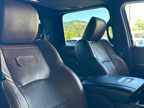 Used 2020 RAM 2500 Limited AWD/4WD image 32