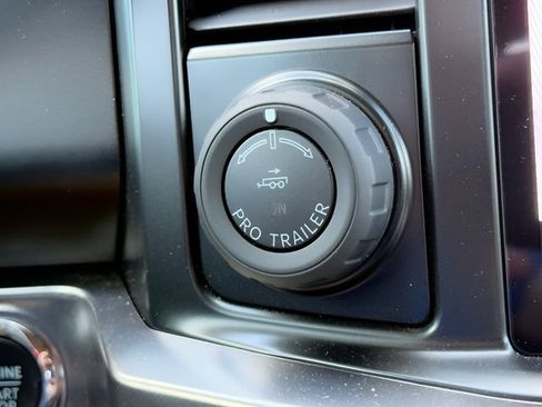Used 2024 Ford F250 King Ranch AWD/4WD image 32