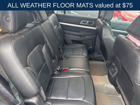 Used 2016 Ford Explorer XLT w/ Equipment Group 202A image 12