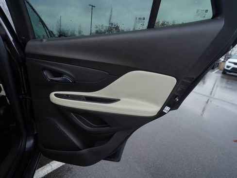 Used 2021 Buick Encore Preferred w/ Safety Package image 23