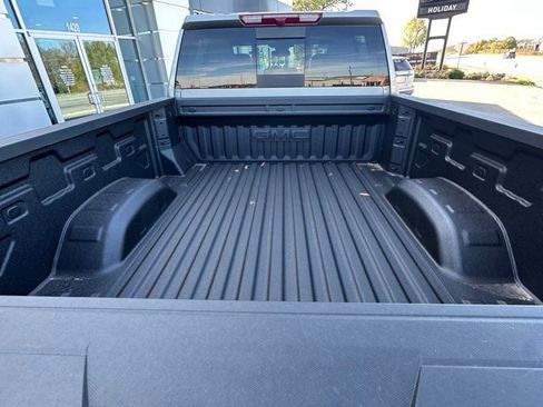 New 2026 GMC Sierra 2500 SLT w/ Texas SLT Premium Package AWD/4WD image 7