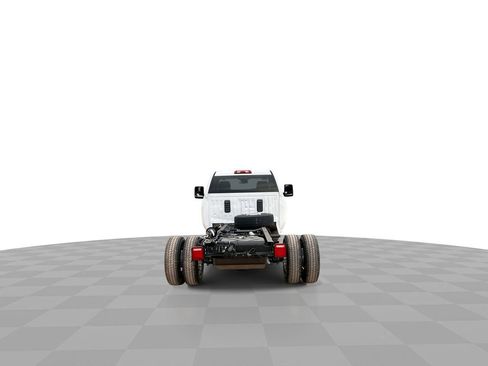 New 2026 GMC Sierra 3500 Pro w/ Convenience Package image 7