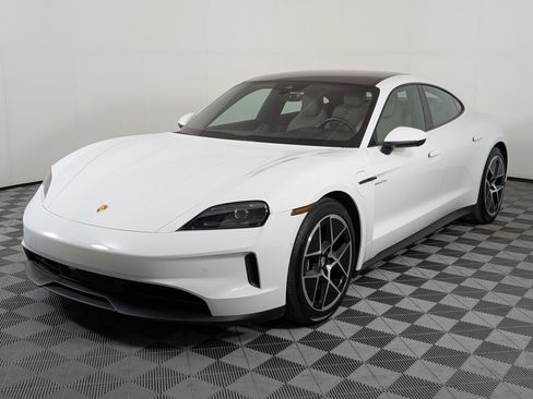 Used 2025 Porsche Taycan image 1