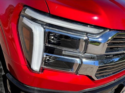 Used 2024 Ford F150 King Ranch w/ FX4 Off-Road Package image 32