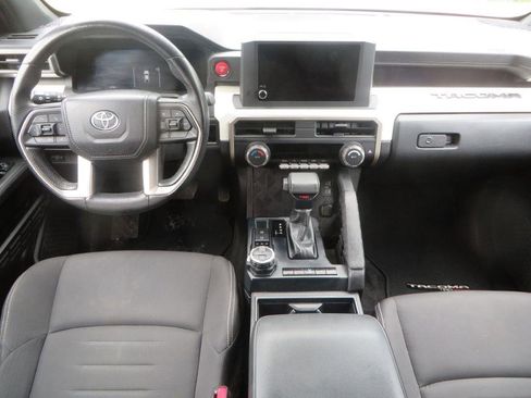 Used 2024 Toyota Tacoma TRD Off-Road AWD/4WD image 14