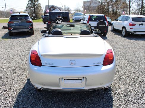Used 2002 Lexus SC 430 Convertible image 8