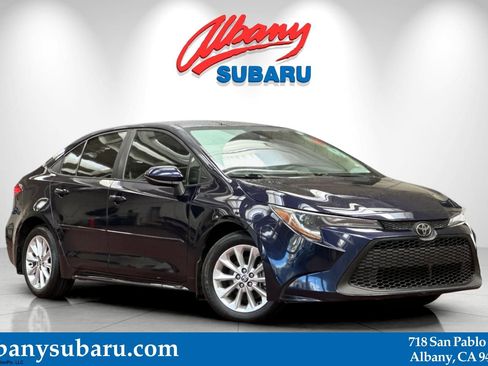 Used 2021 Toyota Corolla LE w/ LE Convenience Package image 1