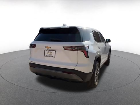 Used 2025 Chevrolet Equinox LT FWD image 14