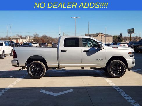 New 2026 RAM 2500 Big Horn AWD/4WD image 7