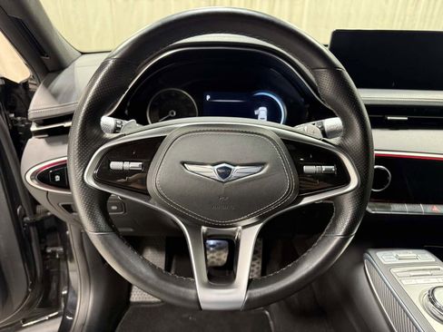 Used 2022 Genesis GV70 2.5T w/ Sport Prestige Package image 11