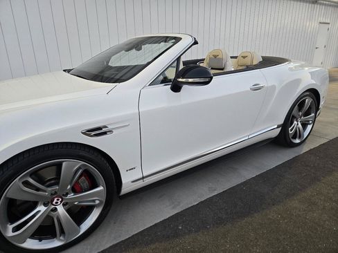 Used 2016 Bentley Continental GT V8 S AWD/4WD image 16