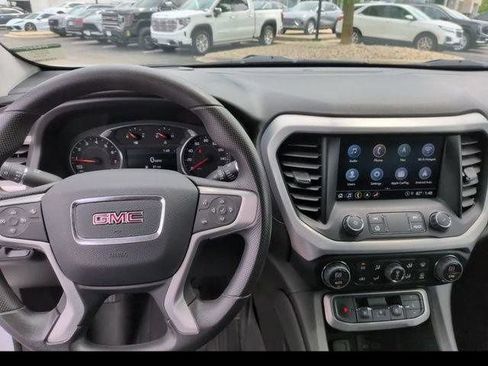 Certified 2023 GMC Acadia SLE w/ Driver Convenience Package AWD/4WD image 27