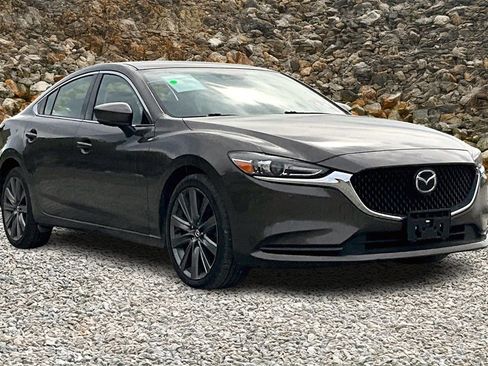 Used 2018 MAZDA MAZDA6 Touring image 11