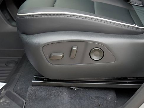 New 2026 GMC Acadia Denali w/ Super Cruise Package image 21