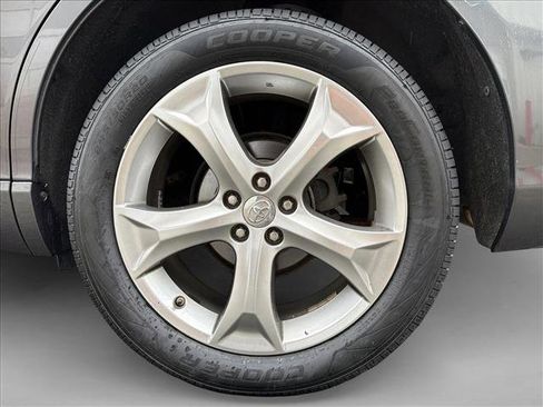 Used 2014 Toyota Venza XLE image 9