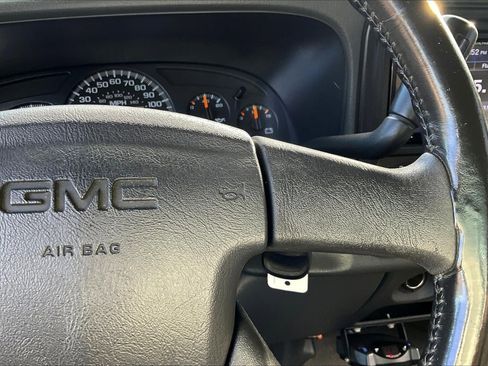 Used 2004 GMC Sierra 1500 SLE w/ Light Duty Power Package image 12