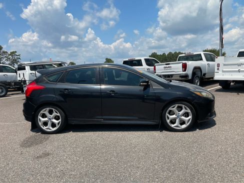 Used 2014 Ford Focus ST w/ Equipment Group 202A FWD image 4