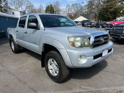 Used 2009 Toyota Tacoma 4x4 Double Cab image 9