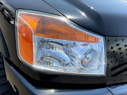 Used 2014 Nissan Titan PRO-4X w/ Pro-4x Luxury Package image 28