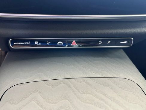 Used 2025 Mercedes-Benz E 53 AMG e 4MATIC Sedan w/ Driver Assistance Package image 52