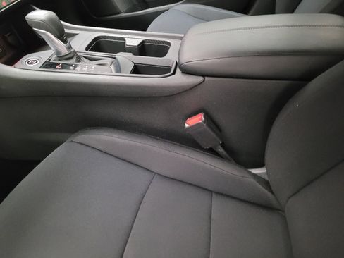 Used 2024 Nissan Sentra S FWD image 26