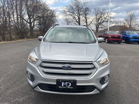 Used 2018 Ford Escape SE image 8