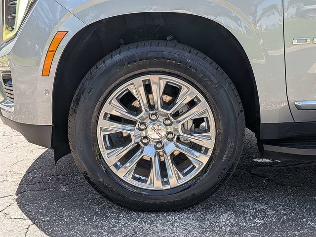 Used 2025 GMC Yukon XL Denali AWD/4WD image 11